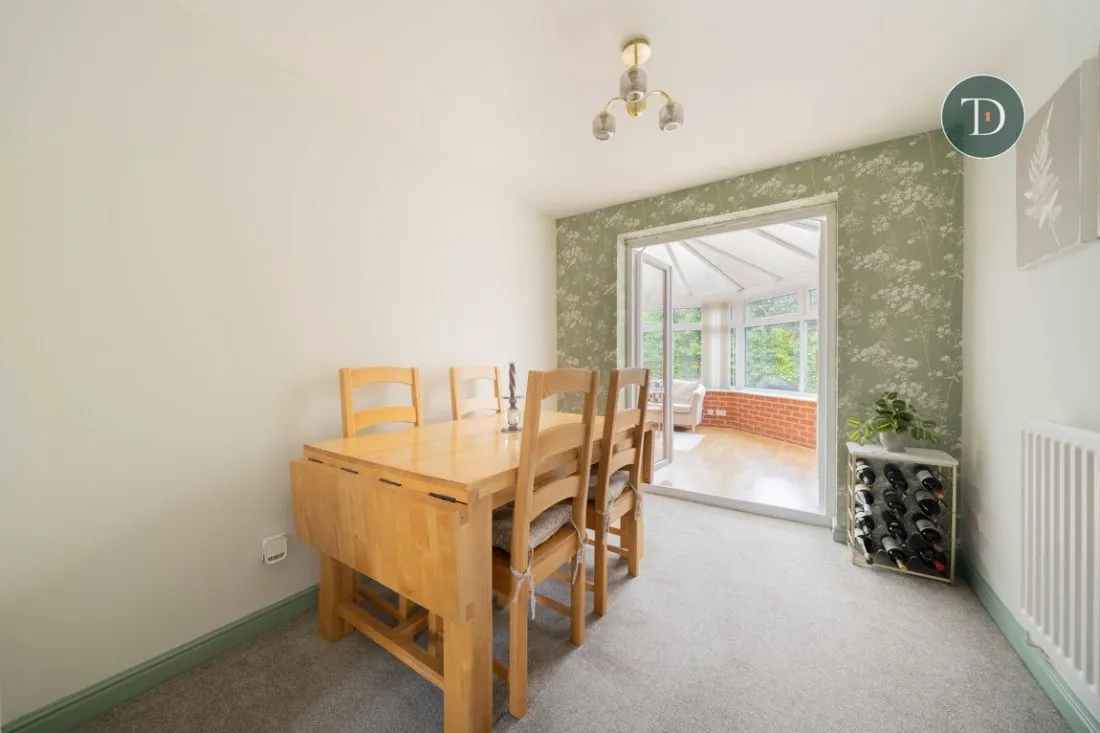 Barry Close, Stanney Oaks, CH65 9HR, photo 6
