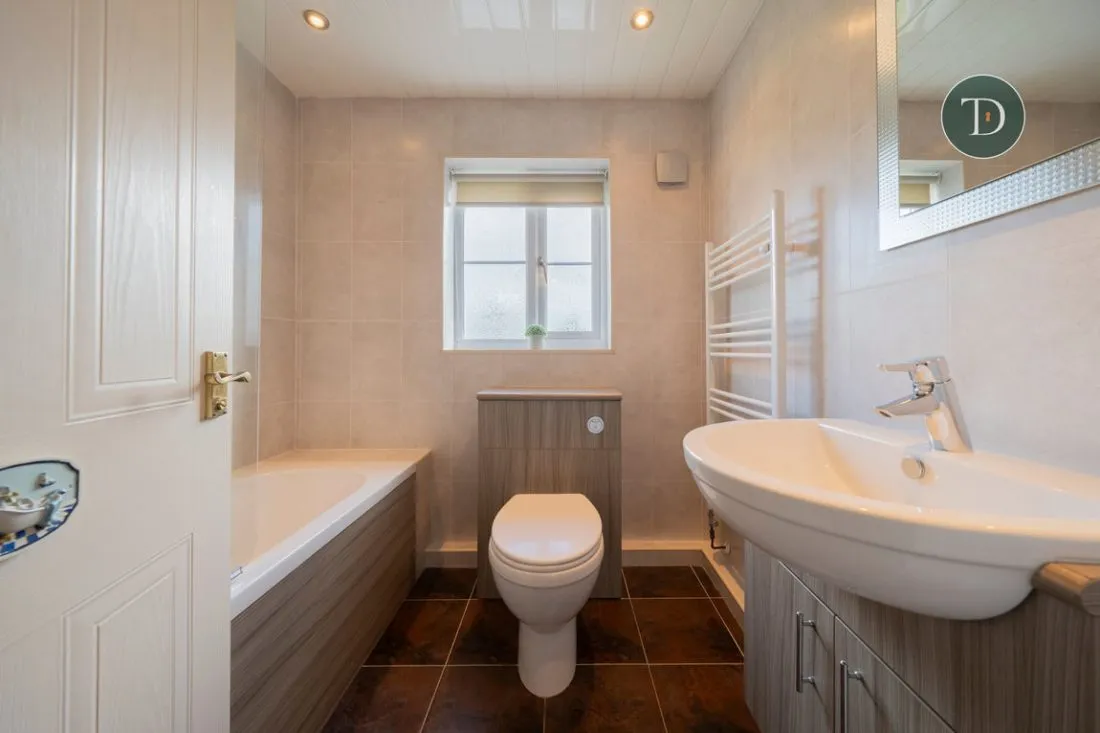 Barry Close, Stanney Oaks, CH65 9HR, photo 27