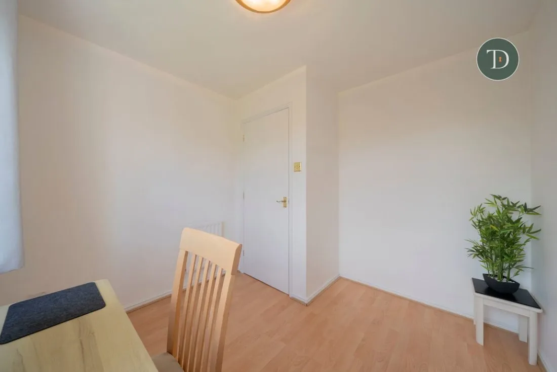 Barry Close, Stanney Oaks, CH65 9HR, photo 25