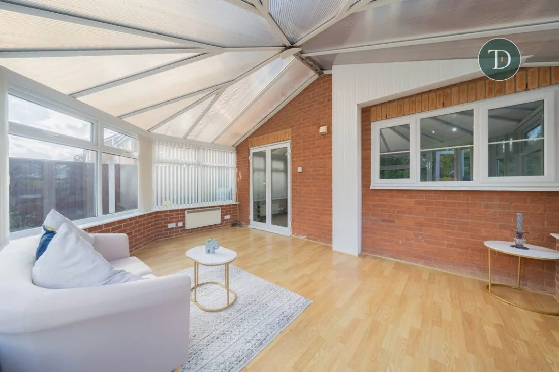 Barry Close, Stanney Oaks, CH65 9HR, photo 14