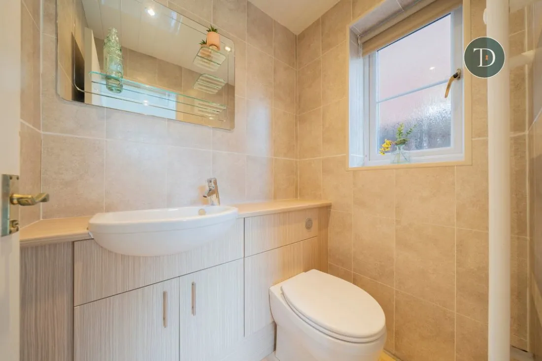 Barry Close, Stanney Oaks, CH65 9HR, photo 12