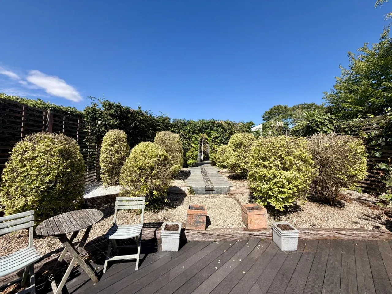 Lake Drive, BH15, photo 23