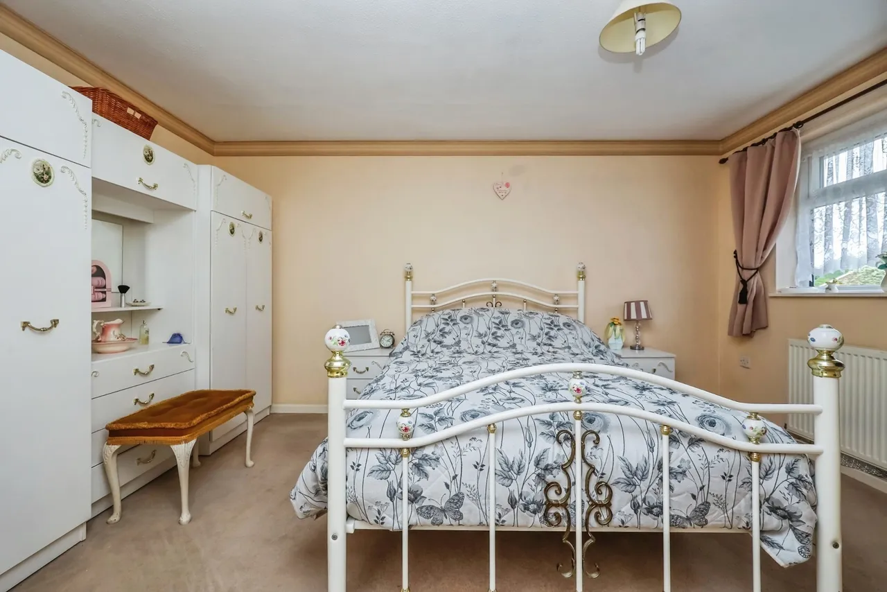 Dunholme Close, Nottingham, Nottinghamshire, NG6, photo 9