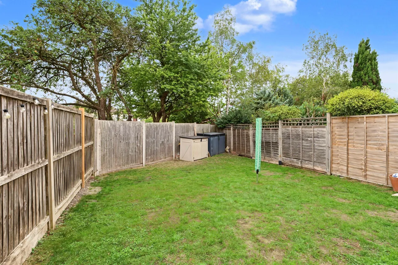 Dean Way, Aston Clinton, HP22, photo 20