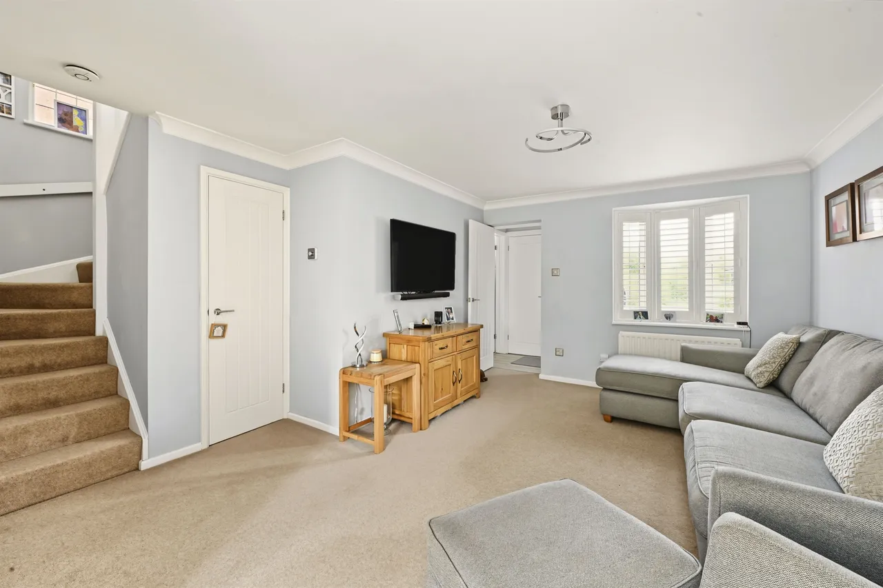 Dean Way, Aston Clinton, HP22, photo 4