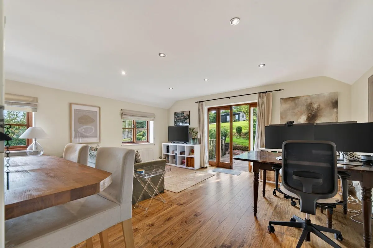 Napton, Southam, CV47, photo 14