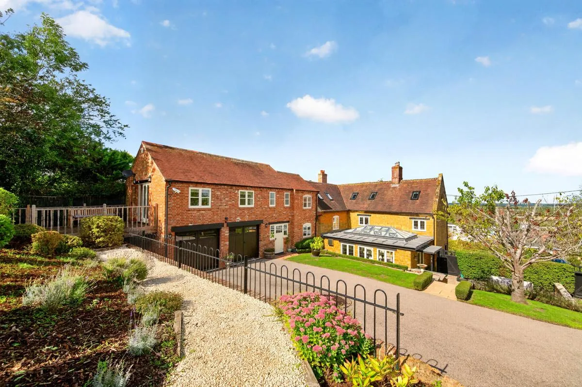6 bed house for sale, Napton, Southam, CV47