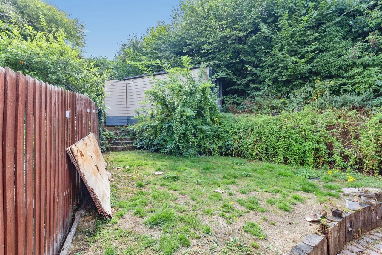 Greenacre, Hixon, ST18, photo 20