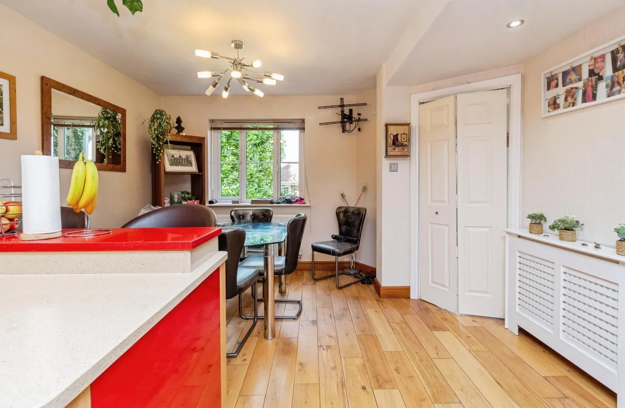 Greenacre, Hixon, ST18, photo 10
