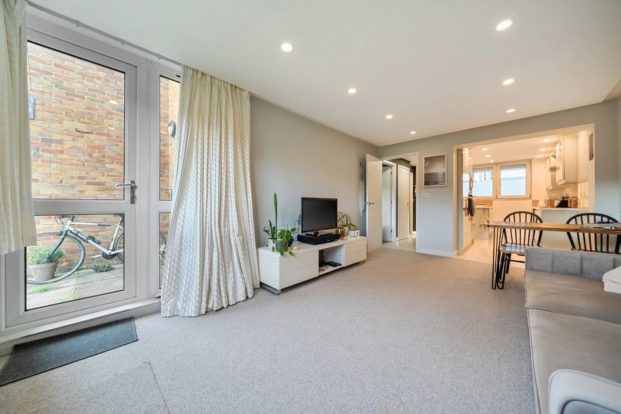 Woodland Grove, SE10, photo 3