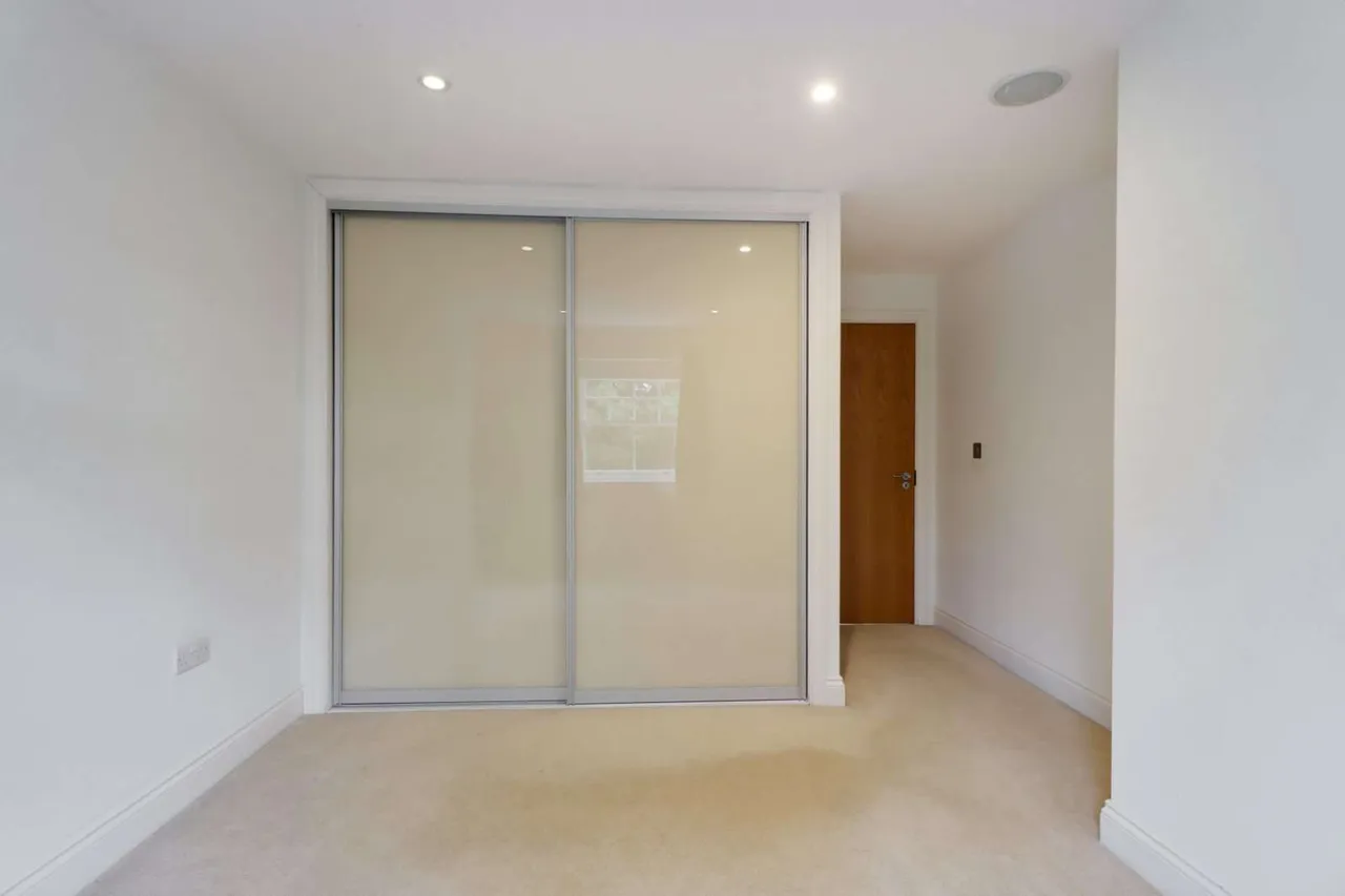 Oak Tree Close, Sevenoaks, TN13, photo 9