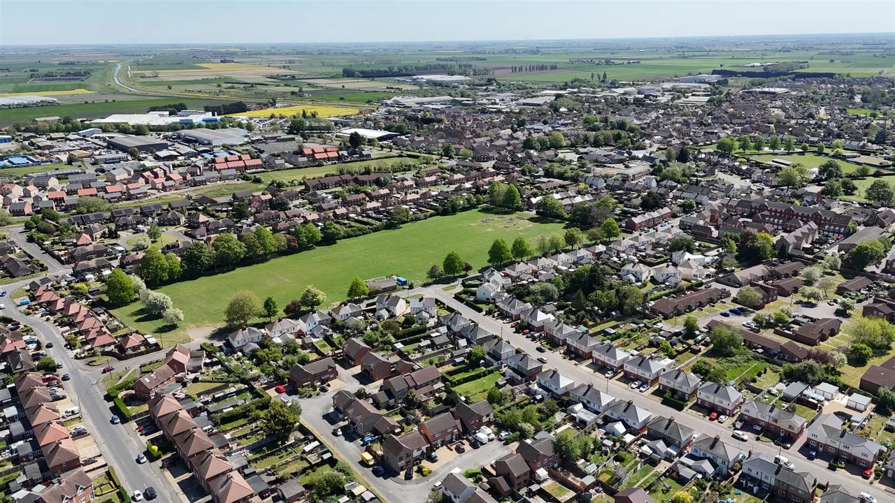 Baldwin Grove, Bourne, photo 8
