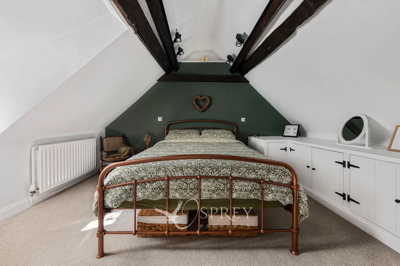 Benefield Road, Oundle, PE8, photo 9