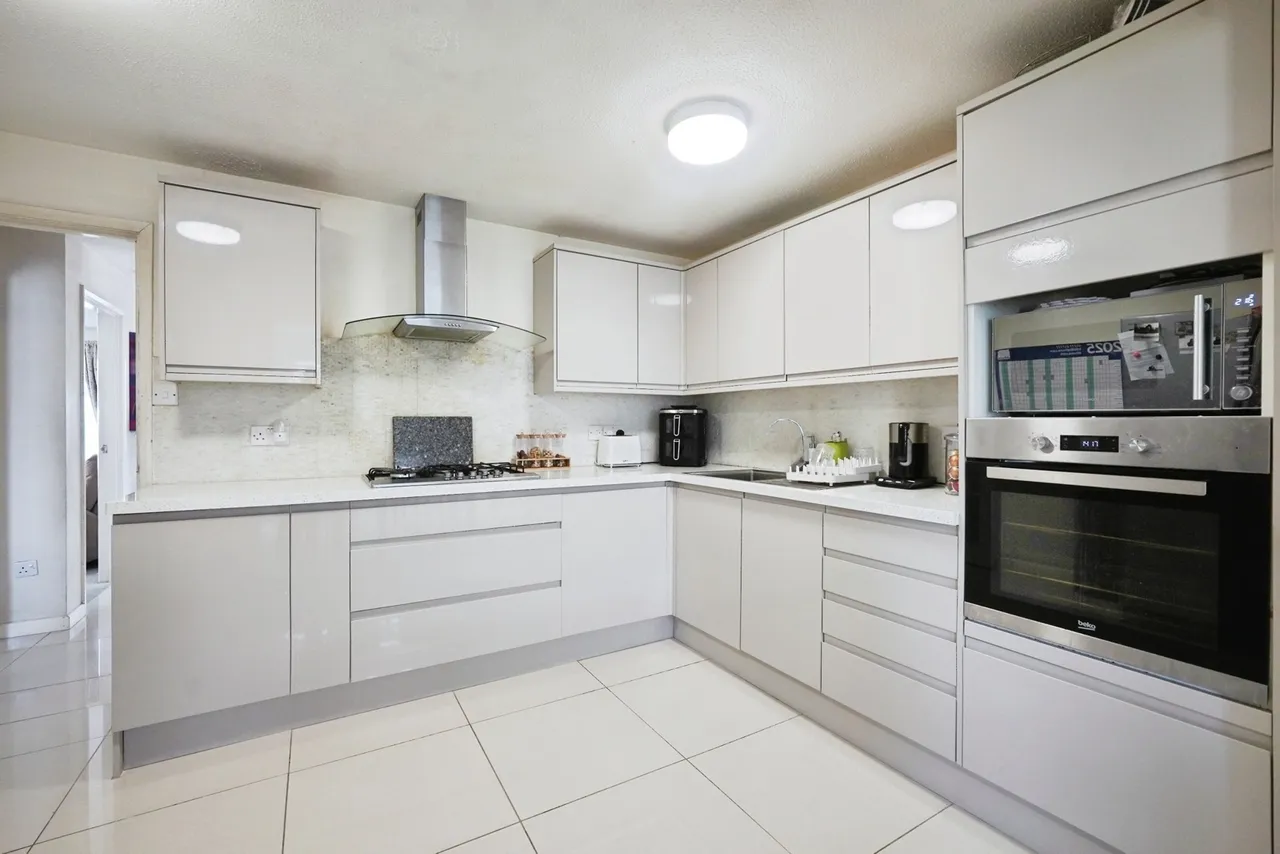 Derwent Avenue, Ramsgate, CT11, photo 6