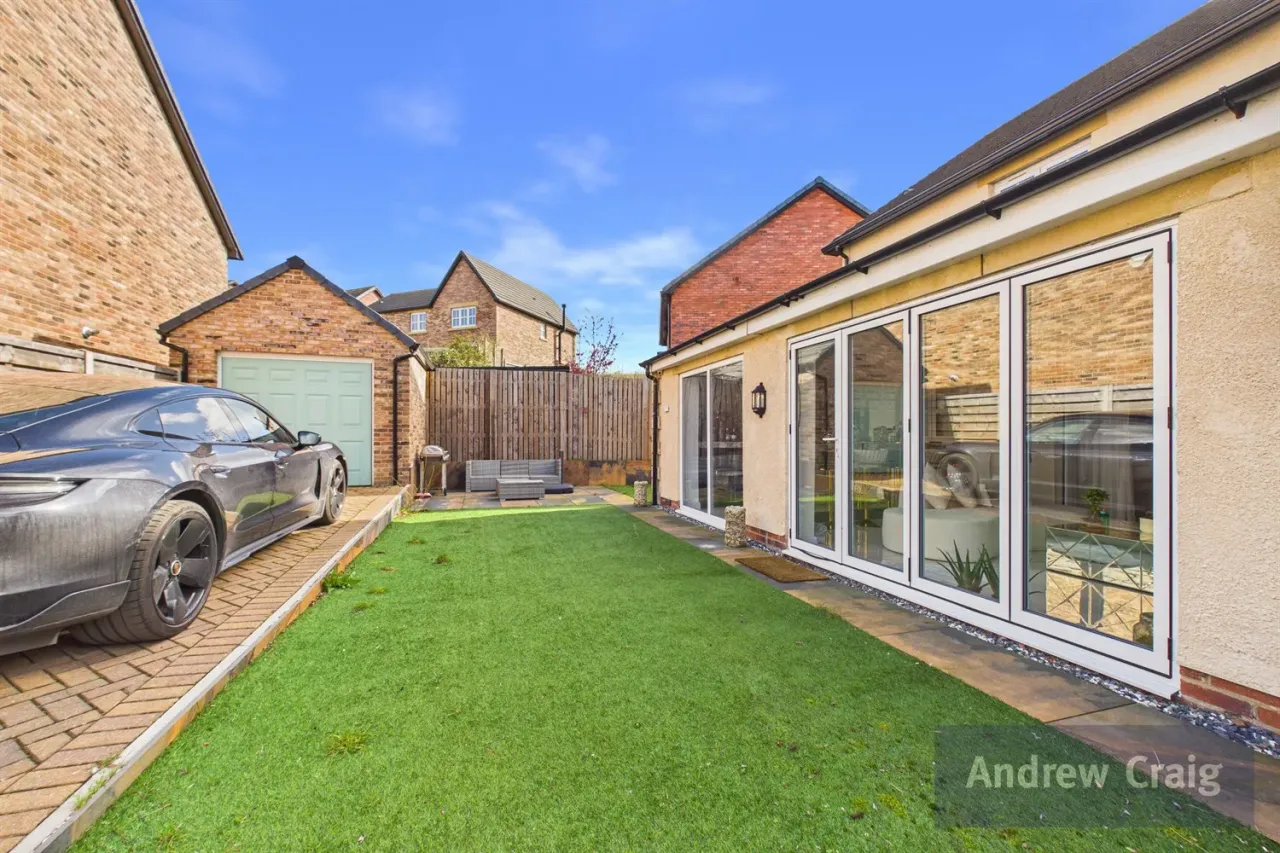 Drumburgh Grove, Throckley, NE15, photo 25