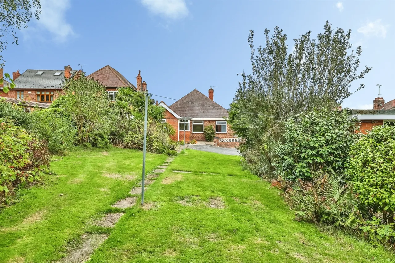 Howitt Street, Heanor, DE75, photo 2