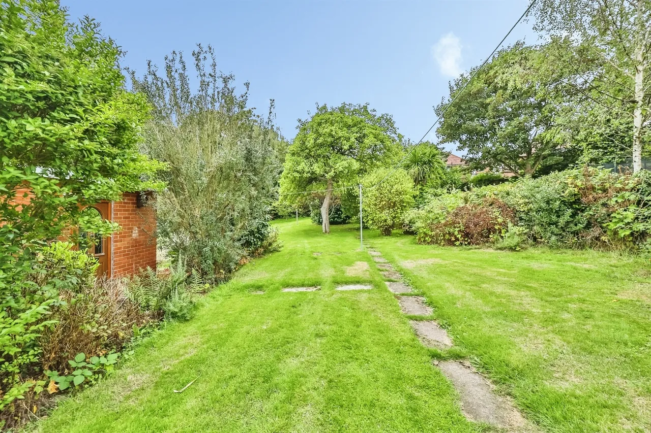 Howitt Street, Heanor, DE75, photo 19