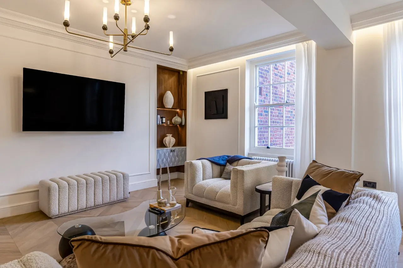 Portman Square, Marylebone, W1H, photo 16