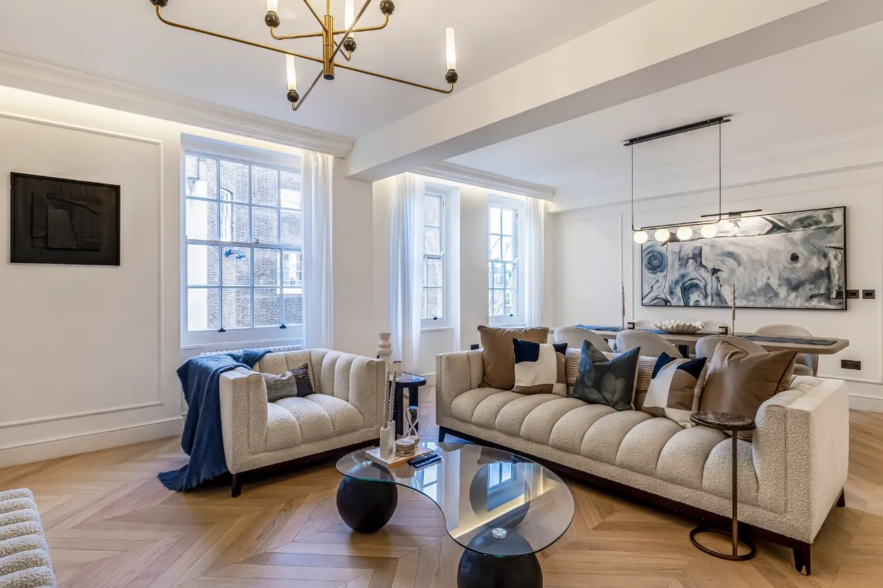 Portman Square, Marylebone, W1H, photo 14