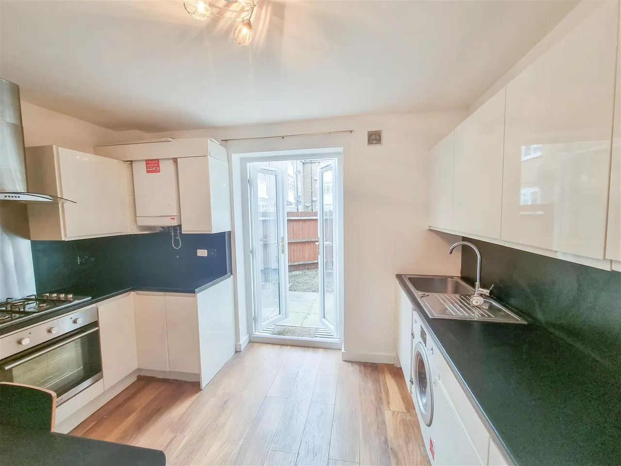 Lower Green West, Mitcham, CR4, photo 4
