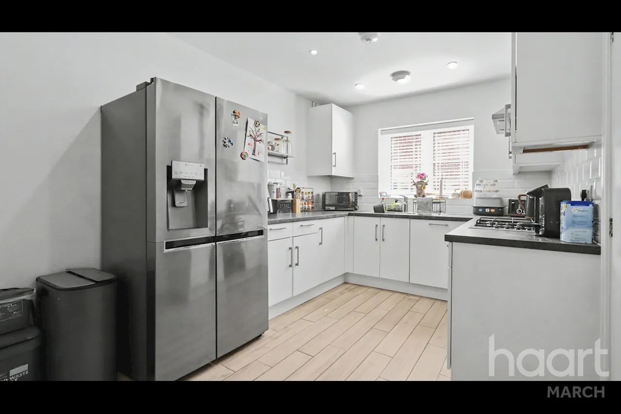 Lily Avenue, Wimblington, PE15, photo 4