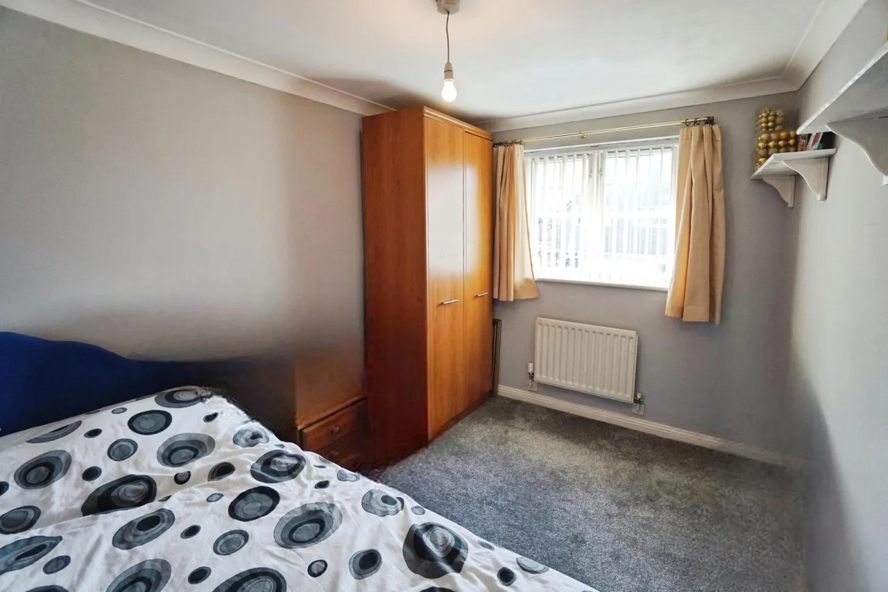 Cox Road, Coseley, WV14, photo 14