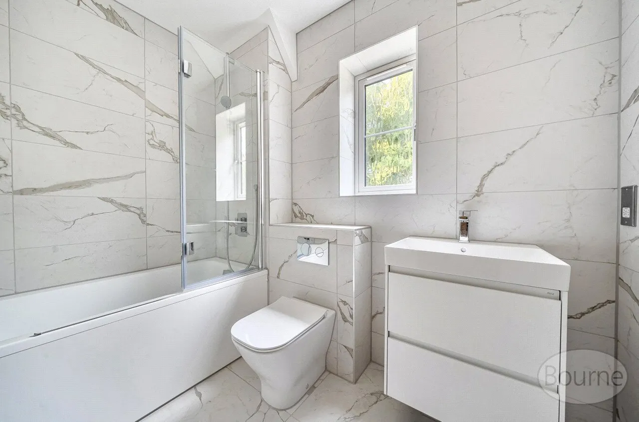 Brookwood Road, Petersfield, GU31, photo 6