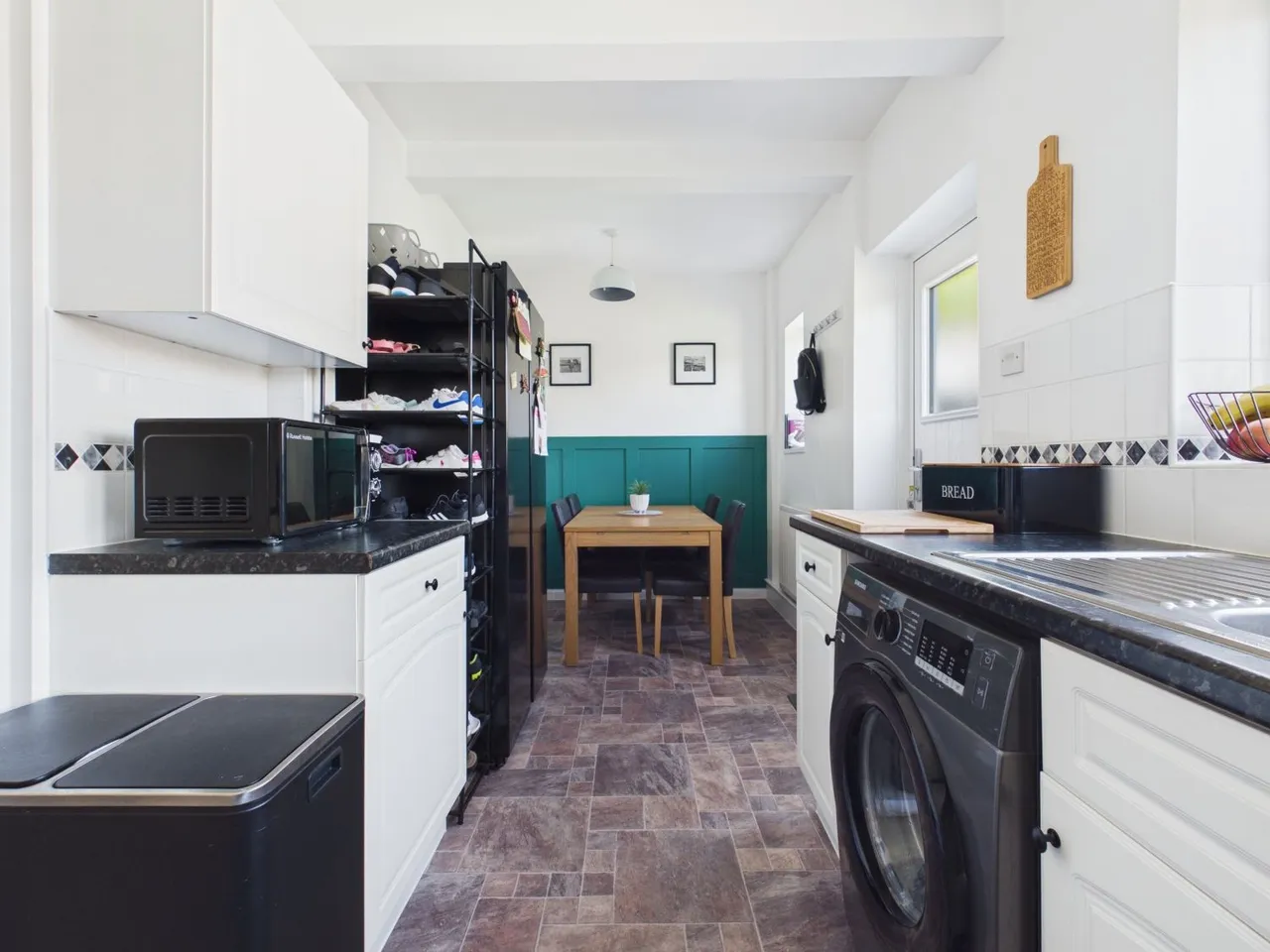 Harewood Road, Wakefield, WF1, photo 8