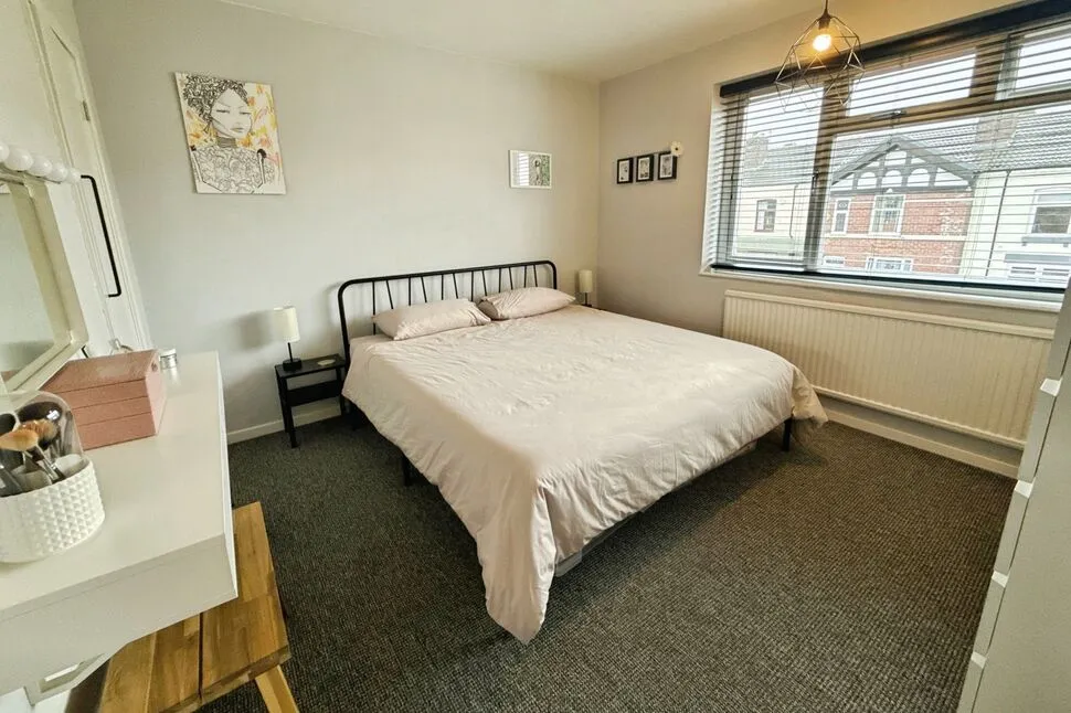 Ellesmere Street, Swinton, M27, photo 10