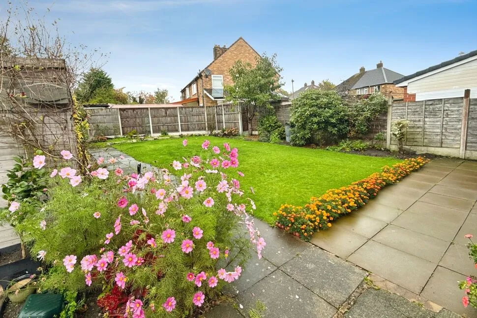 Ellesmere Street, Swinton, M27, photo 16