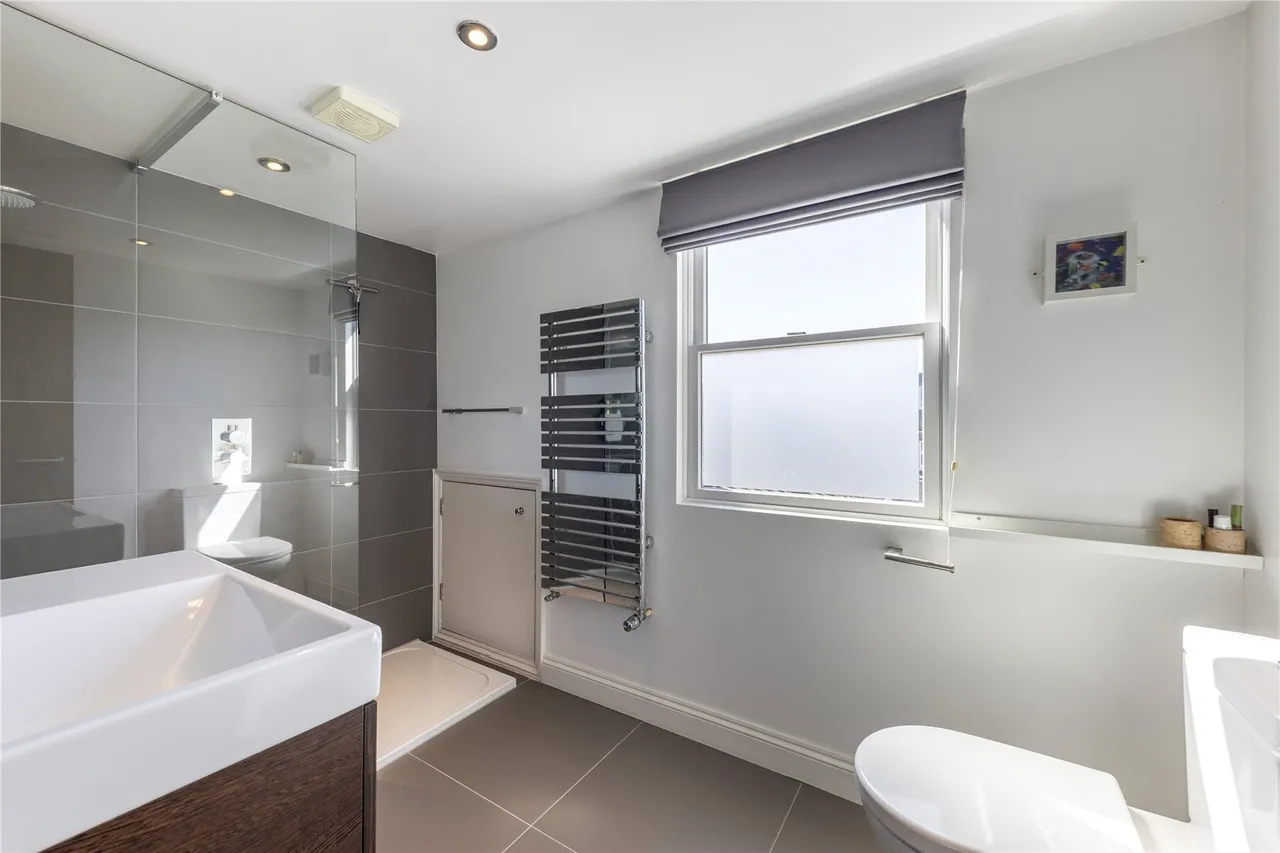 Clonmore Street, Southfields, London, SW18, photo 7