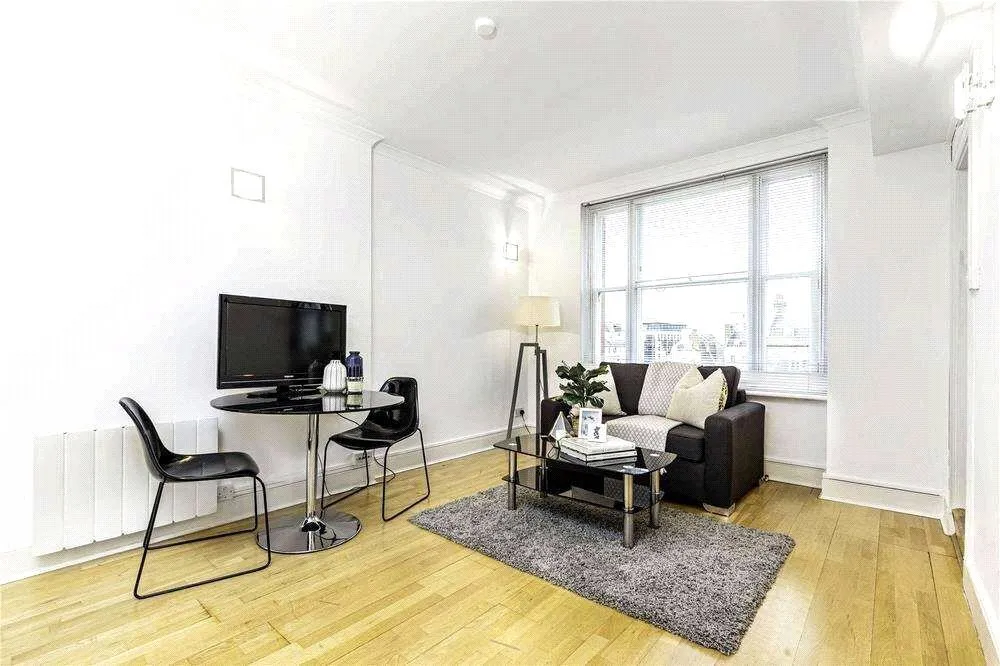 1 bed flat to rent, Hill Street, Mayfair, W1J