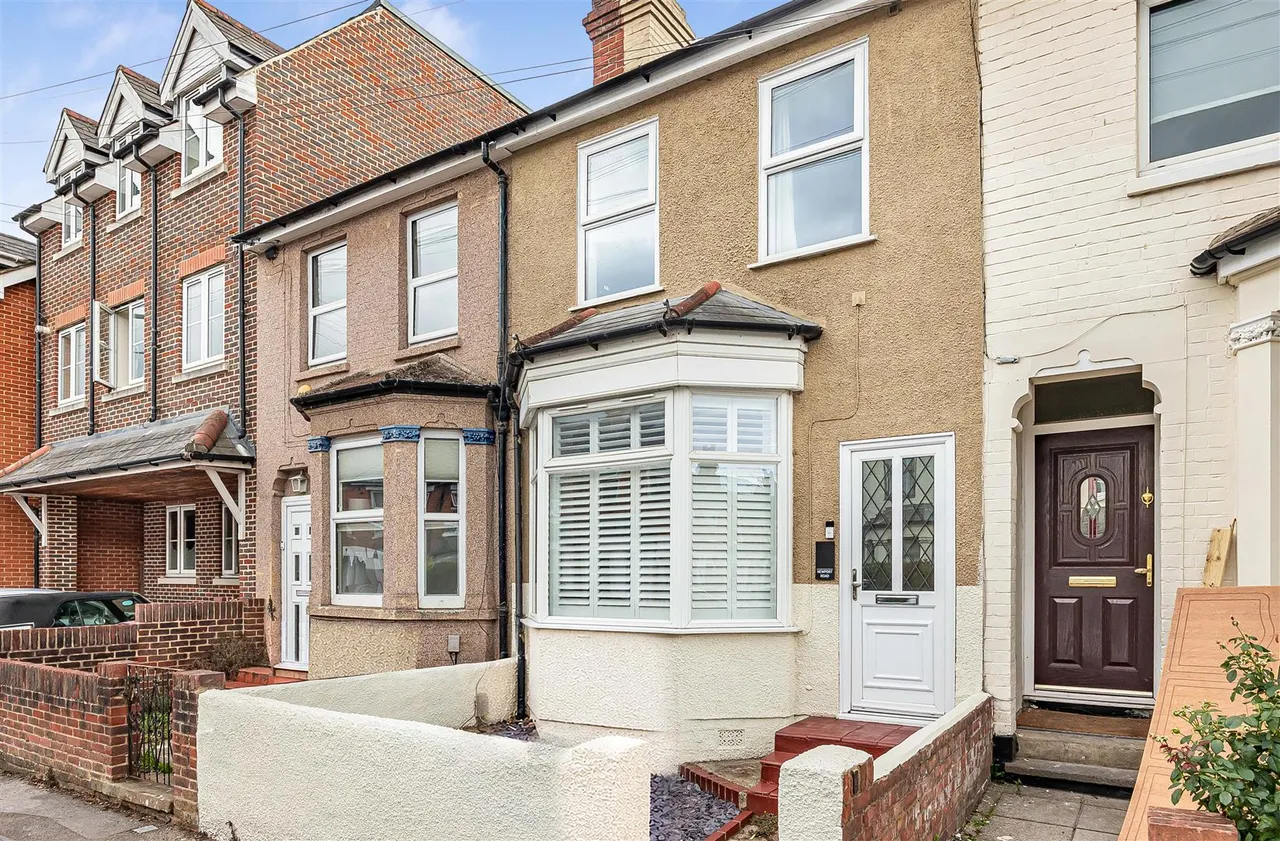 3 bed house for sale, Newport Road, Reading, RG1