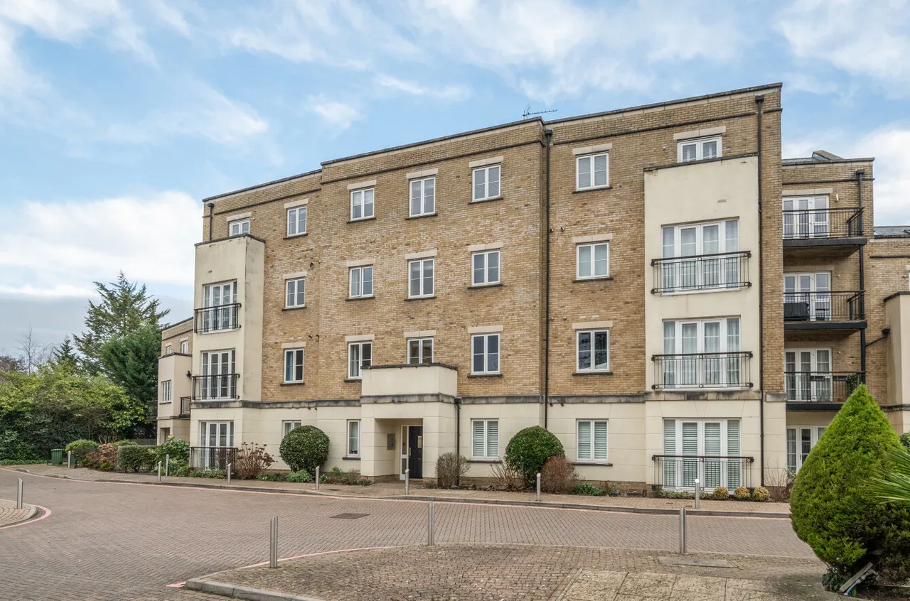 2 bed flat to rent, Providence Park, Southampton, SO16