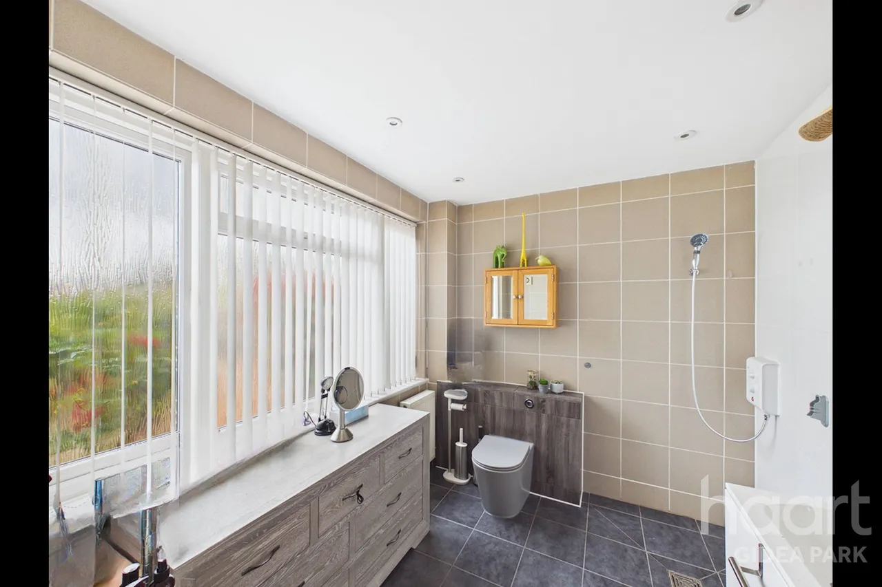 Purbeck Road, Hornchurch, RM11, photo 11