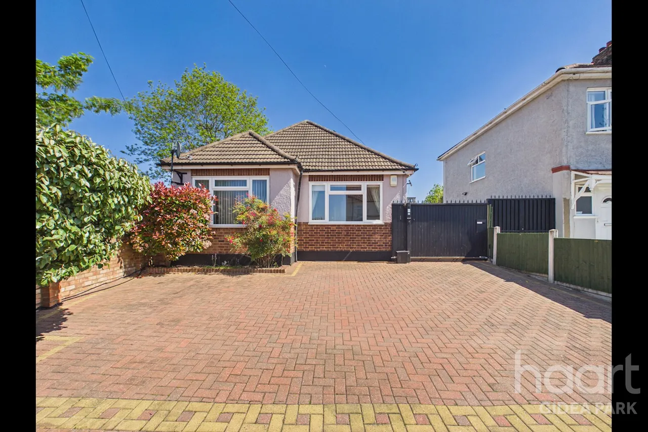 Purbeck Road, Hornchurch, RM11, photo 19