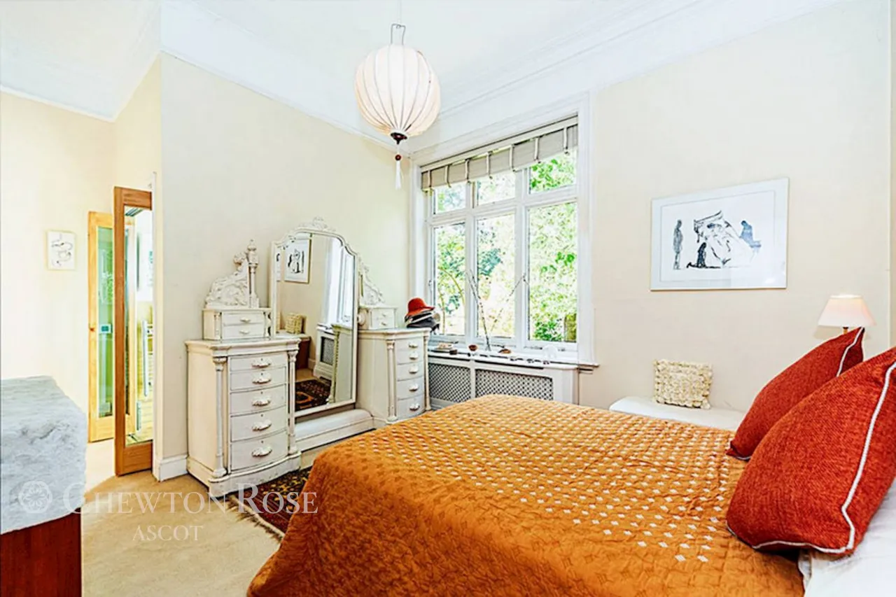 Burleigh Road, Ascot, photo 12