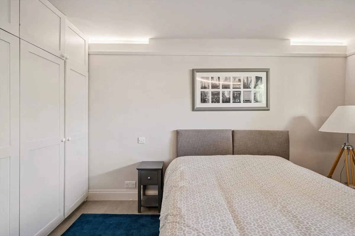 Ellerton Road, London, SW18, photo 19