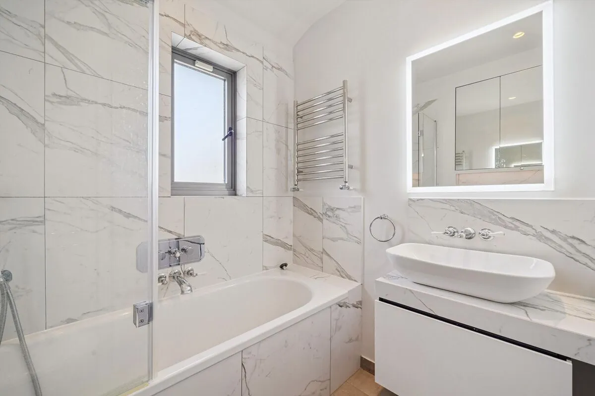 Ellerton Road, London, SW18, photo 26