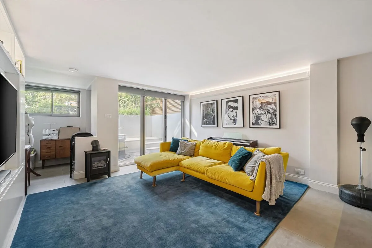 Ellerton Road, London, SW18, photo 10