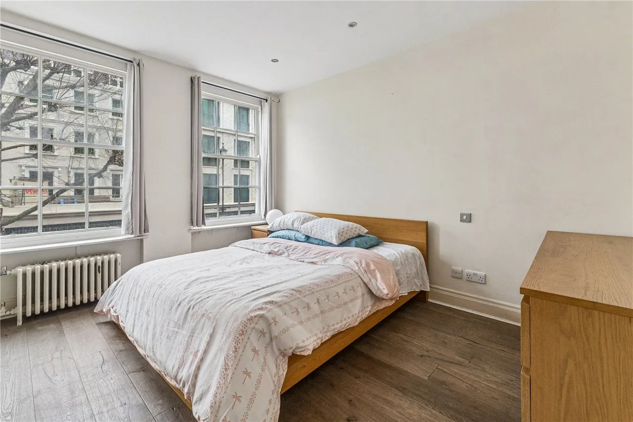 Queens Court, Queensway, W2, photo 7