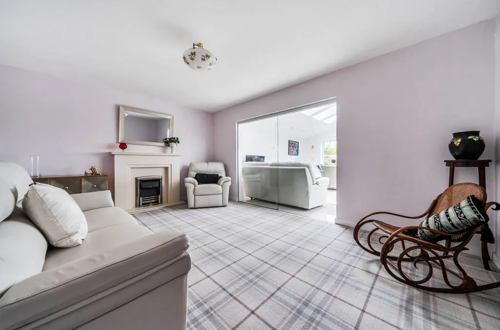 Wordsworth Road, Shakespeare Gardens, Rugby, Warwickshire, CV22 6HY, photo 8