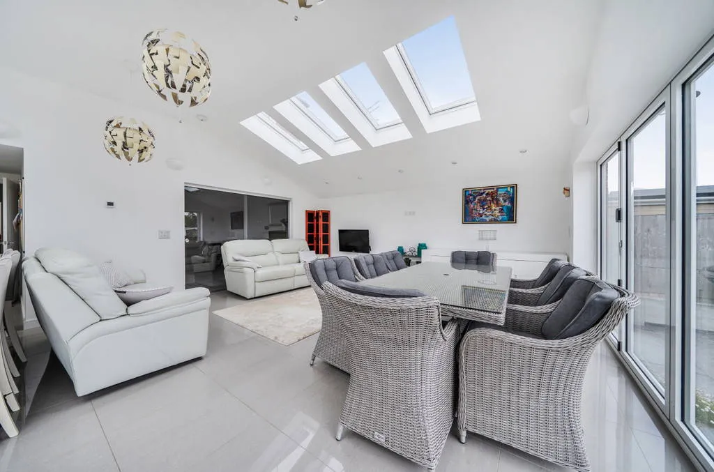 Wordsworth Road, Shakespeare Gardens, Rugby, Warwickshire, CV22 6HY, photo 6