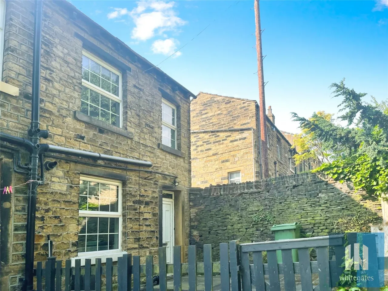Blackmoorfoot Road, Crosland Moor, HD4, photo 7