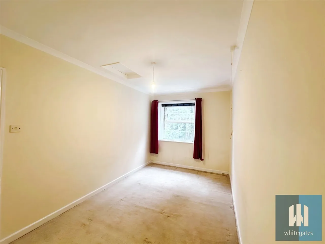 Blackmoorfoot Road, Crosland Moor, HD4, photo 3