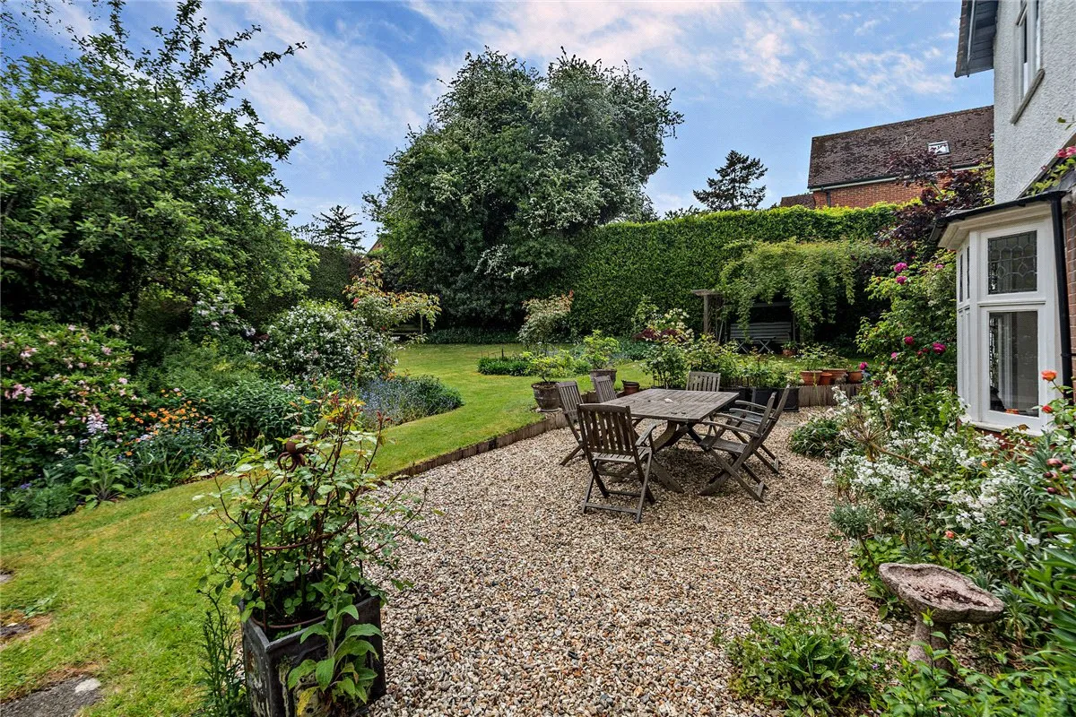 Andover Road, Newbury, RG14, photo 25