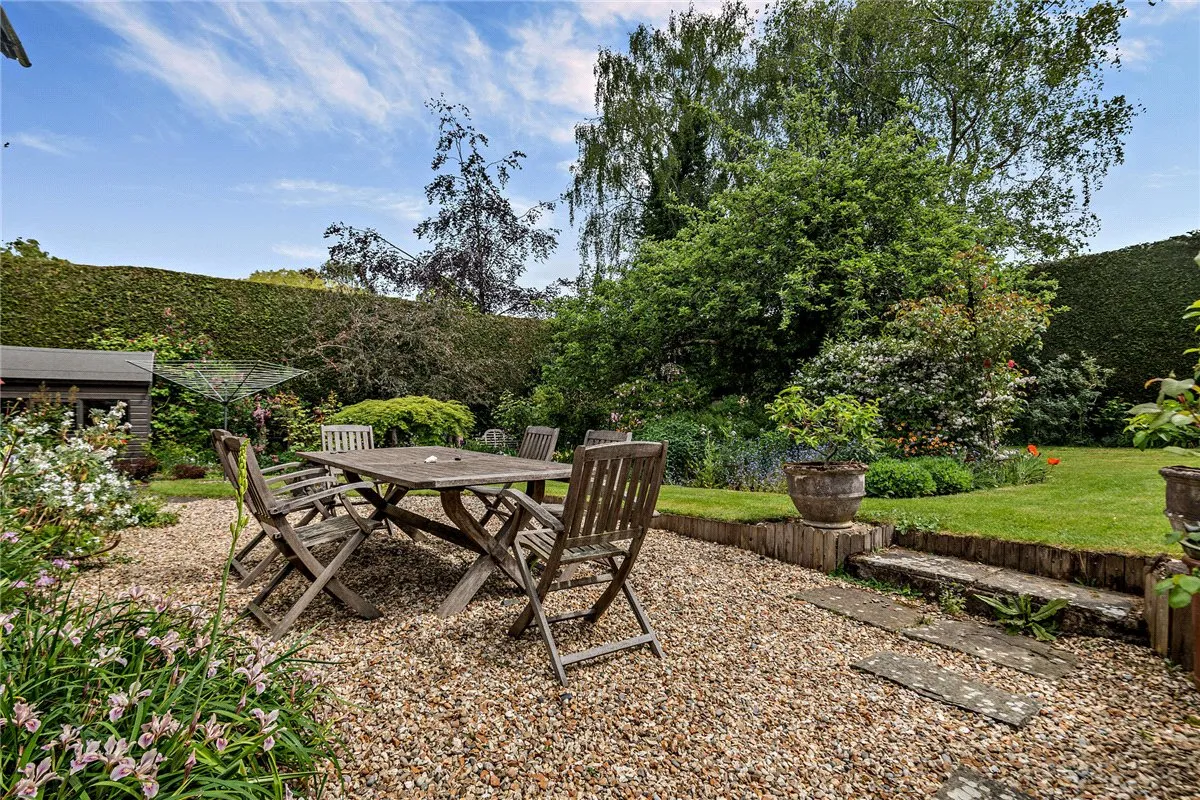 Andover Road, Newbury, RG14, photo 24