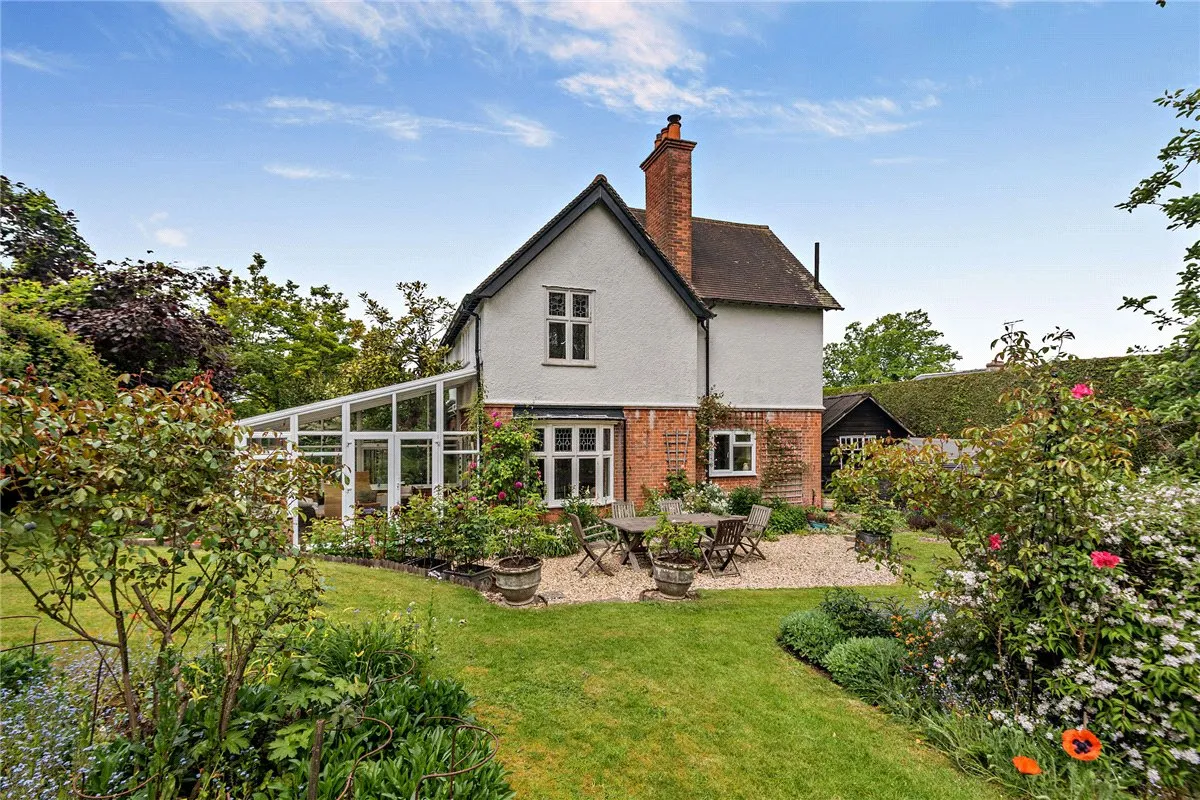 Andover Road, Newbury, RG14, photo 2