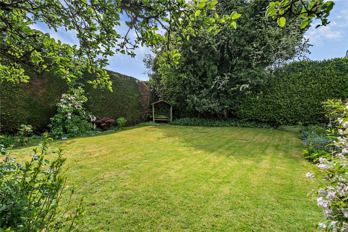 Andover Road, Newbury, RG14, photo 30