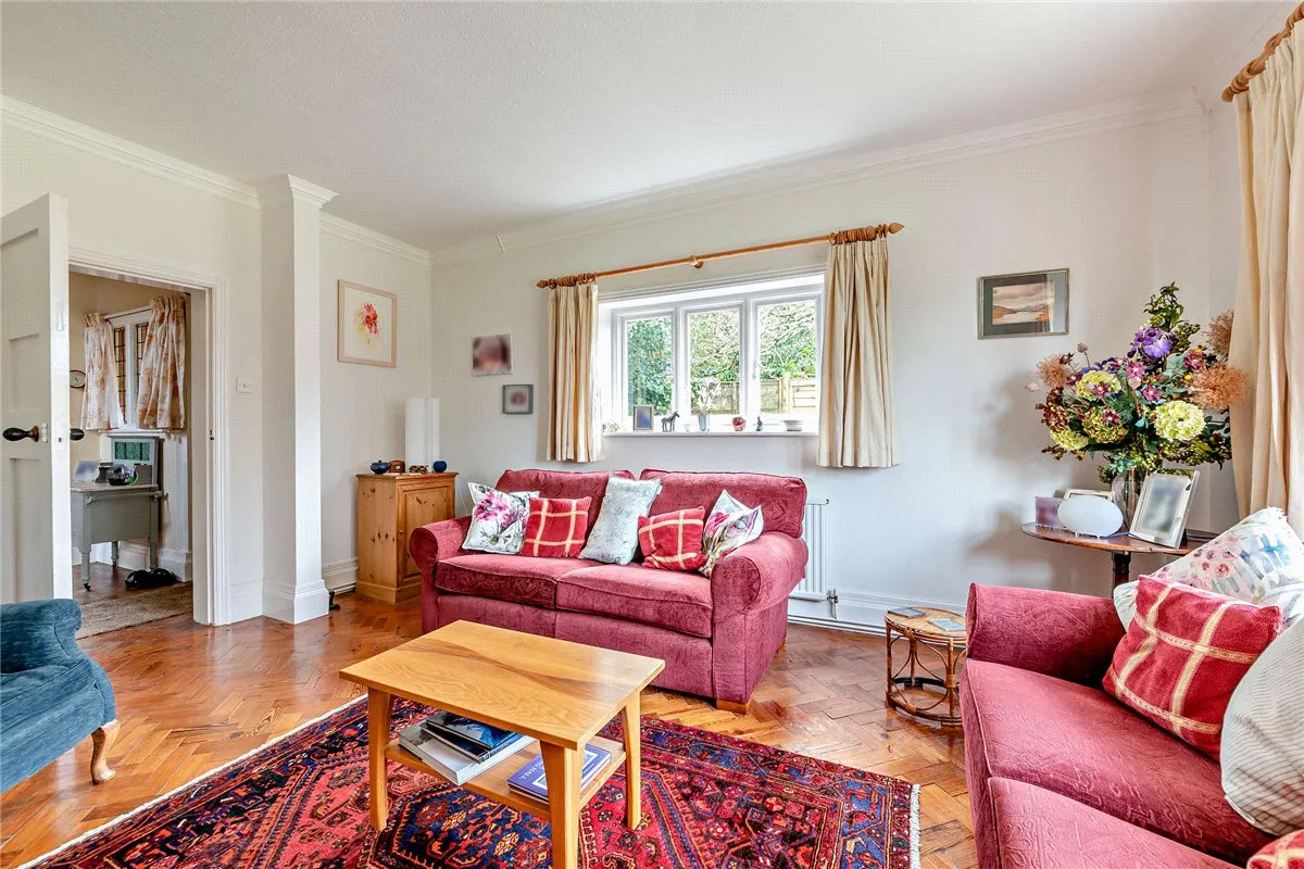 Andover Road, Newbury, RG14, photo 5